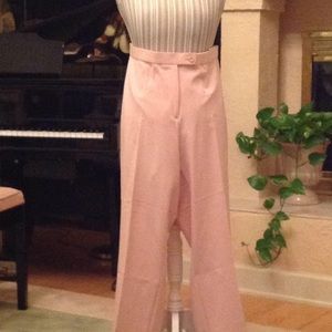 Very pretty pink slacks.